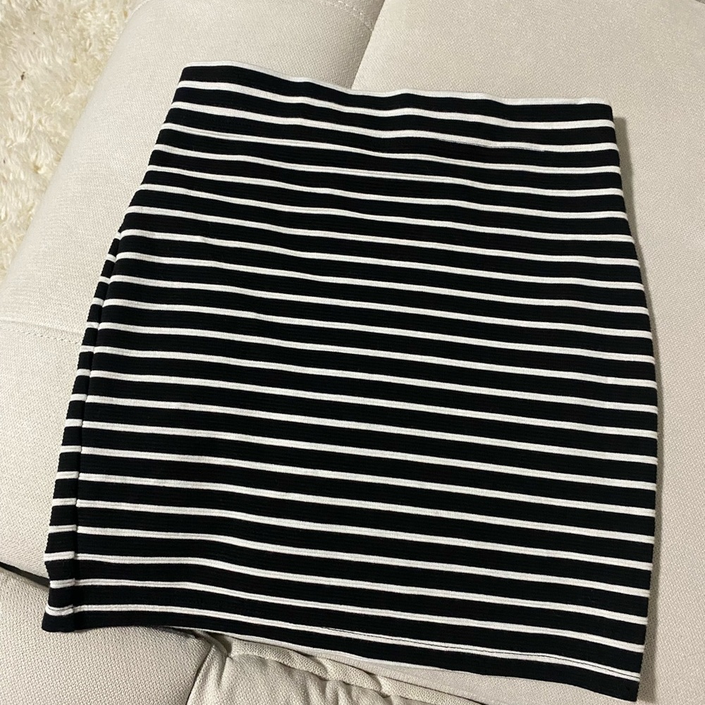 Forever 21 Striped Mini Skirt